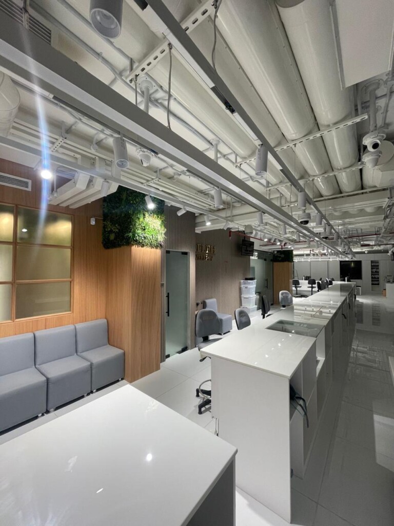 Interior Office Design ΓÇô 43